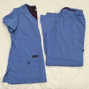 Koi scrub set size M